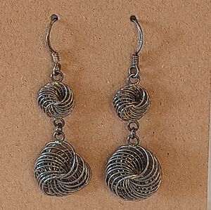 𝗩𝗧𝗚. 𝗦.𝗦𝗶𝗹𝘃𝗲𝗿 𝗦𝗽𝗶𝗿𝗮𝗹 𝗦𝘄𝗶𝗿𝗹𝘀 𝗗𝗮𝗻𝗴𝗹𝗲 𝗘𝗮𝗿𝗿𝗶𝗻𝗴𝘀